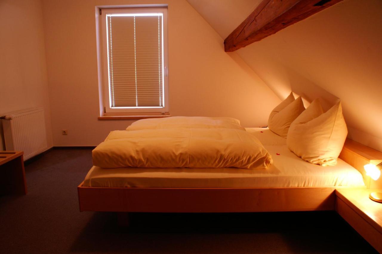 Lechstedter Obstweinschaenke Hotel Bad Salzdetfurth Eksteriør billede